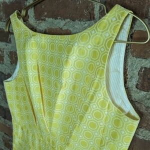 Tommy Hilfiger Size 10 Yellow & White Dress‎ with *POCKETS*